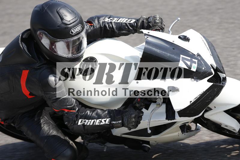 Archiv-2025/49 26.08.2025 Cornu Master School ADR/gruen-vert/4